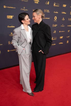 Goldene Henne 2026 Roter Teppich Roter Teppich Tahnee Schaffarczyk und Ehefrau Juliette Schoppmann Goldene Henne 2026, 04.09.2026, Leipzig Copyright: xEventpressxFuhrx
