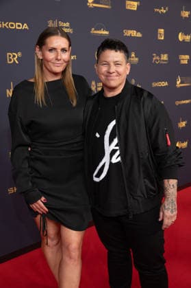 Goldene Henne 2026 Roter Teppich Roter Teppich Kerstin Ott mit Ehefrau Karolina Köppen Goldene Henne 2026, 04.09.2026, Leipzig Copyright: xEventpressxFuhrx