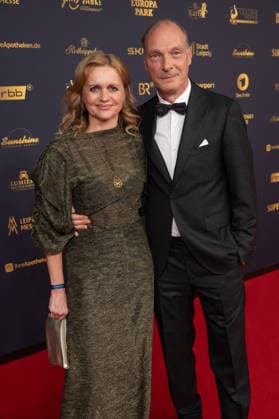 Goldene Henne 2026 Roter Teppich Roter Teppich Martin Brambach und Ehefrau Christine Sommer Goldene Henne 2026, 04.09.2026, Leipzig Copyright: xEventpressxFuhrx