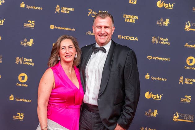 LEIPZIG, DEUTSCHLAND 4. SEPTEMBER 2026 Verleihung der Goldenen Henne 2026 auf dem roten Teppich in der Messehalle 1 in Leipzig. Bei der Gala werden erneut Persönlichkeiten aus Unterhaltung, Fernsehen, Musik und Sport ausgezeichnet. MDR Moderator Rene Kindermann Goldene Henne 2026 - Roter Teppich