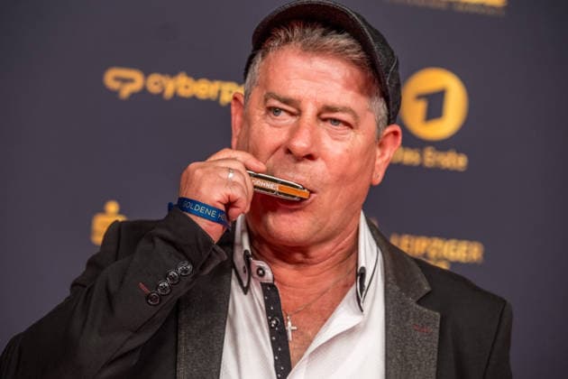 LEIPZIG, DEUTSCHLAND 4. SEPTEMBER 2026 Verleihung der Goldenen Henne 2026 auf dem roten Teppich in der Messehalle 1 in Leipzig. Bei der Gala werden erneut Persönlichkeiten aus Unterhaltung, Fernsehen, Musik und Sport ausgezeichnet. Mundharmonika Spieler Michael Hirte, Das Supertalent Goldene Henne 2026 - Roter Teppich