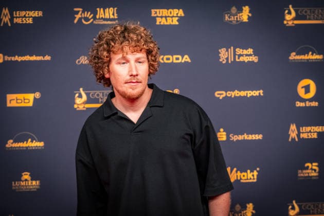 LEIPZIG, DEUTSCHLAND 4. SEPTEMBER 2026 Verleihung der Goldenen Henne 2026 auf dem roten Teppich in der Messehalle 1 in Leipzig. Bei der Gala werden erneut Persönlichkeiten aus Unterhaltung, Fernsehen, Musik und Sport ausgezeichnet. Michael Schulte Goldene Henne 2026 - Roter Teppich