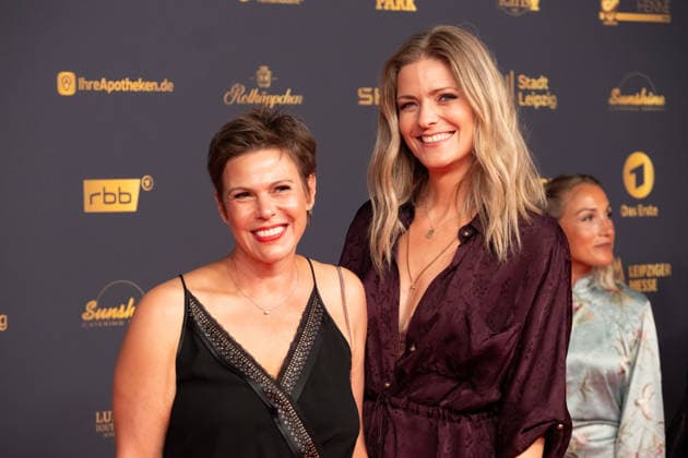 LEIPZIG, DEUTSCHLAND 4. SEPTEMBER 2026 Verleihung der Goldenen Henne 2026 auf dem roten Teppich in der Messehalle 1 in Leipzig. Bei der Gala werden erneut Persönlichkeiten aus Unterhaltung, Fernsehen, Musik und Sport ausgezeichnet. Mo Krüger und Wiebke Binder Goldene Henne 2026 - Roter Teppich