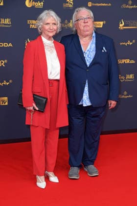 Bernd Stegemann mit Freundin Renate Kroessner - *Roter Teppich* VERLEIHUNG GOLDENE HENNE 2026 in der Messe Leipzig am 04.09.2026