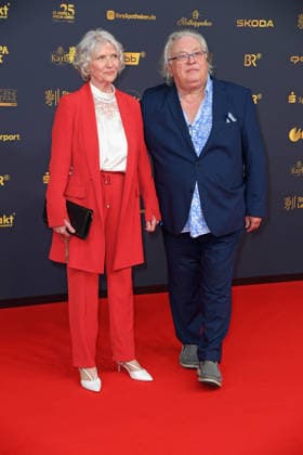Bernd Stegemann mit Freundin Renate Kroessner - *Roter Teppich* VERLEIHUNG GOLDENE HENNE 2026 in der Messe Leipzig am 04.09.2026
