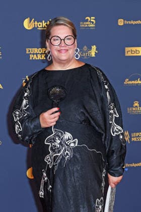 Ilka Bessin - *Roter Teppich* VERLEIHUNG GOLDENE HENNE 2026 in der Messe Leipzig am 04.09.2026