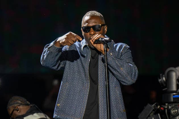 Night one of Jay-Z 30 Concert in London, UK - 4 Sept 2026 Idris Elba seen on stage as a special guest on the first night of Jay-Z 30 tour celebrating the 30th anniversary of his debut album Reasonable Doubt at Tottenham Hotspur Stadium. London United Kingdom Copyright: xBonniexBritainx xSOPAxImagesx JZ101421