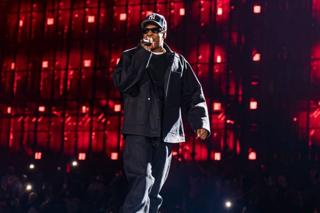 Night one of Jay-Z 30 Concert in London, UK - 4 Sept 2026 Shawn Corey Carter, known professionally as Jay-Z performs on stage on the first night of his Jay-Z 30 tour celebrating the 30th anniversary of his debut album Reasonable Doubt at Tottenham Hotspur Stadium. London United Kingdom Copyright: xBonniexBritainx xSOPAxImagesx JZ101975