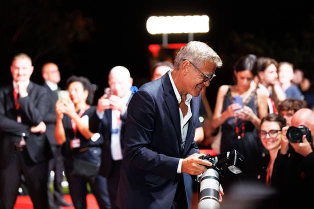 News - Furies Red Carpet - The 83rd Venice International Film Festival VENICE, ITALY - SEPTEMBER 04: George Clooney attends the Furies Screening during the 83rd Venice International Film Festival at Sala Giardino on September 04, 2026 in Venice, Italy. Photo: Cinzia Camela. Lido di Venezia Sala Giardino Italy Copyright: xCinziaxCamelax xLiveMediax LPN_2642785