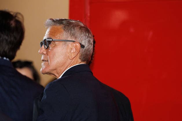 News - Furies Red Carpet - The 83rd Venice International Film Festival VENICE, ITALY - SEPTEMBER 04: George Clooney attends the Furies Screening during the 83rd Venice International Film Festival at Sala Giardino on September 04, 2026 in Venice, Italy. Photo: Cinzia Camela. Lido di Venezia Sala Giardino Italy Copyright: xCinziaxCamelax xLiveMediax LPN_2642803