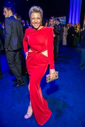 ABB GOLDHENNE- Alexandra Hofmann rotes Kleid zu Gast auf der Aftershow Party bei der Verleihung der 32.Goldenen Henne Publikumspreis in der Neue Messe Leipzig am 04.09.2026 in Leipzig Sachsen Deutschland