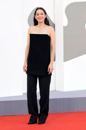 Marion Cotillard bei der Premiere des Kinofilms Mr. Nelson, Did You Kill People Nelson-san, anata wa hito o koro shimashita ka? auf der Biennale di Venezia 2023 83. Internationale Filmfestspiele von Venedig im Palazzo del Cinema. Venedig, 04.09.2026
