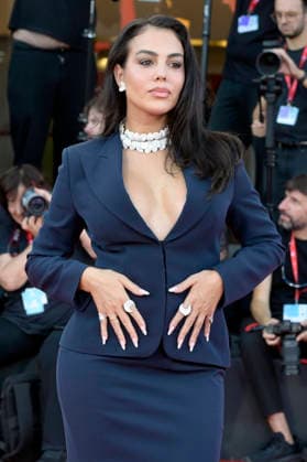 Georgina Rodriguez bei der Premiere des Kinofilms Mr. Nelson, Did You Kill People Nelson-san, anata wa hito o koro shimashita ka? auf der Biennale di Venezia 2023 83. Internationale Filmfestspiele von Venedig im Palazzo del Cinema. Venedig, 04.09.2026