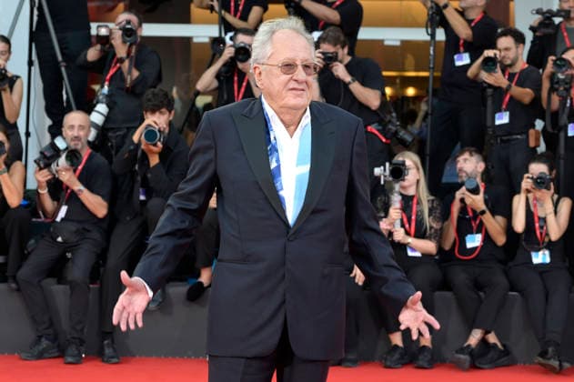 Geoffrey Rush bei der Premiere des Kinofilms Mr. Nelson, Did You Kill People Nelson-san, anata wa hito o koro shimashita ka? auf der Biennale di Venezia 2023 83. Internationale Filmfestspiele von Venedig im Palazzo del Cinema. Venedig, 04.09.2026