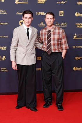 Mike Leon Lichtenberg und Sebastiano Schweitzer bei der 32. Verleihung der Goldenen Henne 2026 in der Leipziger Messe. Leipzig, 04.09.2026