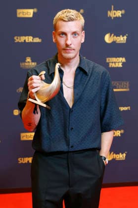 Felix Lobrecht bei der 32. Verleihung der Goldenen Henne 2026 in der Leipziger Messe. Leipzig, 04.09.2026