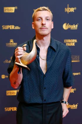 Felix Lobrecht bei der 32. Verleihung der Goldenen Henne 2026 in der Leipziger Messe. Leipzig, 04.09.2026
