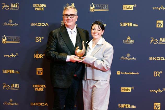 Hape Kerkeling und Tahnee Schaffarczyk bei der 32. Verleihung der Goldenen Henne 2026 in der Leipziger Messe. Leipzig, 04.09.2026