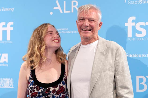Luna Wedler und Matthias Helwig bei der 8. Verleihung des Hannelore-Elsner-Preises auf dem 20. Fünf Seen Filmfestival 2026 in der Schlossberghalle. Starnberg, 04.09.2026