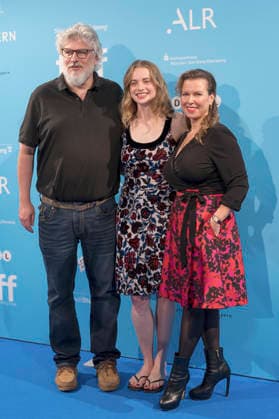 Carsten Zehm, Luna Wedler und Katalin Gödrös bei der 8. Verleihung des Hannelore-Elsner-Preises auf dem 20. Fünf Seen Filmfestival 2026 in der Schlossberghalle. Starnberg, 04.09.2026