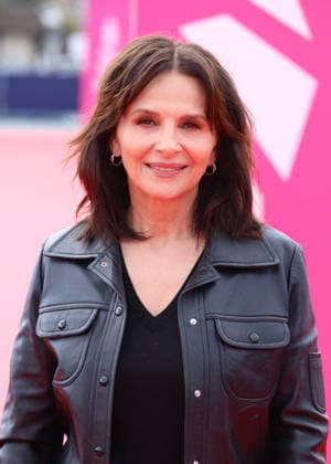 Juliette Binoche at the premiere of *Queen at Sea* (Competition) at the 52nd Deauville American Film Festival on September 5, 2026. Denis Guignebourg, Bestimage. Premiere of *Queen at Sea* (Competition) at the 52nd Deauville American Film Festival, September 5, 2026, Deauville, France  Copyright: xDenisxGuignebourgx xBestimagexDenisxGuignebourgx xBestimagex