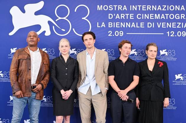 September 5, 2026, Venice, Rome, Italy: Bokeem Woodbine, Phoebe Bridgers, Robert Pattinson, Skyler Gisondo, and Merritt Wever during the photocall for the film Primetime, 83rd Venice International Film Festival, Venice, September 5, 2026 Venice Italy - ZUMAa289 20260905_zia_a289_048 Copyright: xMariaxLauraxAntonellix xAgfx