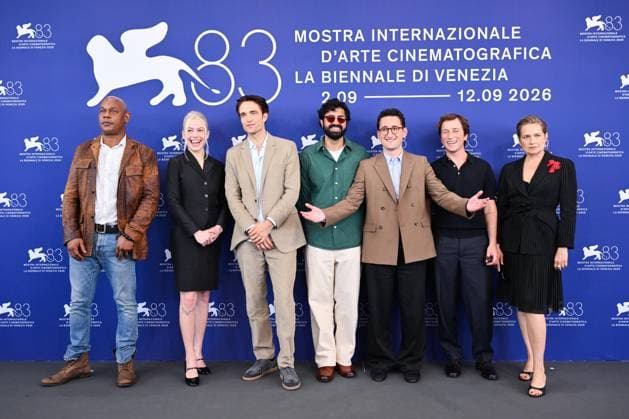 September 5, 2026, Venice, Rome, Italy: Bokeem Woodbine, Phoebe Bridgers, Robert Pattinson, Ajon Singh, Lance Oppenheim, Skyler Gisondo, and Merritt Wever during the photocall for the film Primetime, 83rd Venice International Film Festival, Venice, September 5, 2026 Venice Italy - ZUMAa289 20260905_zia_a289_052 Copyright: xMariaxLauraxAntonellix xAgfx