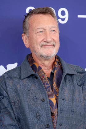 Steven Knight beim Photocall zum Dokumentarfilm Oasis: Don t Look Back in Anger auf der Biennale di Venezia 2026 83. Internationale Filmfestspiele von Venedig im Palazzo del Casino. Venedig, 05.09.2026