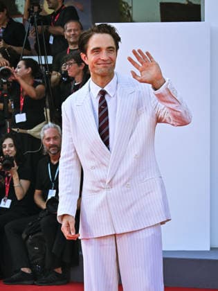 IPA88150234 - Venice, 83rd Venice International Film Festival 2026 - Night 4 - Primetime Red Carpet - Pictured: Robert Pattinson  Copyright: xManuelexMangiarottix xPoolxPhotoxEventsx08x 88150234