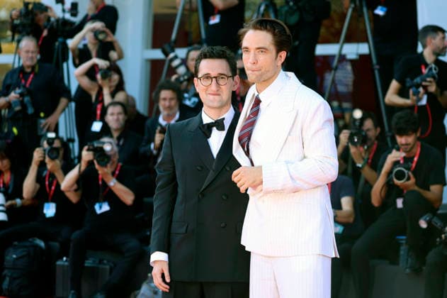 Lance Oppenheim und Robert Pattinson bei der Premiere des Kinofilms Primetime auf der Biennale di Venezia 2023 83. Internationale Filmfestspiele von Venedig im Palazzo del Cinema. Venedig, 05.09.2026