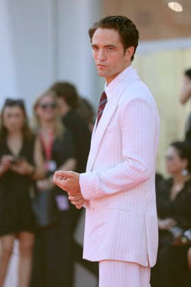 Robert Pattinson bei der Premiere des Kinofilms Primetime auf der Biennale di Venezia 2023 83. Internationale Filmfestspiele von Venedig im Palazzo del Cinema. Venedig, 05.09.2026