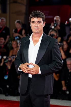 Oasis: Don t Look Back in Anger red carpet during the 83rd Venice International Film Festival in Venice, Italy on 05 September 2026. Riccardo Scamarcio attends the Oasis: Don t Look Back in Anger red carpet during the 83rd Venice International Film Festival in Venice, Italy on 05 September 2026., Credit:Stefano Costantino TTL Stefano Costantino Avalon Italy, Venice  Copyright: xStefanoxCostantinoxTTLx xStefanoxCostantinox xAvalonx 1131184909