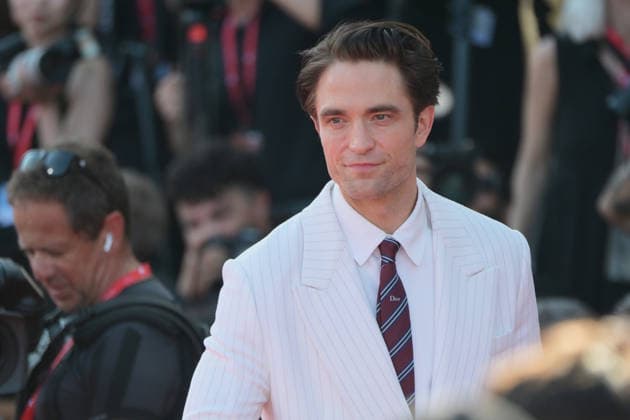 September 5, 2026, Venice, Veneto, Italy: British actor ROBERT PATTINSON attends the red carpet premiere of Primetime during the 83rd Venice International Film Festival in Venice Italy on September 5 2026. Pattinson stars in and produces the Lance Oppenheim film playing a television host inspired by Chris Hansen in a story examining the blurred line between journalism entertainment and televised sting operations. The film is presented in Competition at the festival. Venice Italy  - ZUMAp285 20260905_zep_p285_017 Copyright: xGennaroxPiscopox