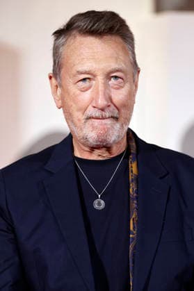 Steven Knight bei der Premiere des Dokumentarfilms Oasis: Don t Look Back in Anger auf der Biennale di Venezia 2023 83. Internationale Filmfestspiele von Venedig im Palazzo del Cinema. Venedig, 05.09.2026