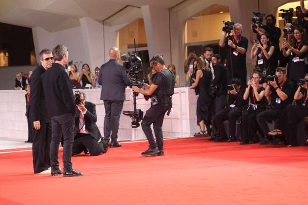 Noel Gallagher und Liam Gallagher bei der Premiere des Dokumentarfilms Oasis: Don t Look Back in Anger auf der Biennale di Venezia 2023 83. Internationale Filmfestspiele von Venedig im Palazzo del Cinema. Venedig, 05.09.2026