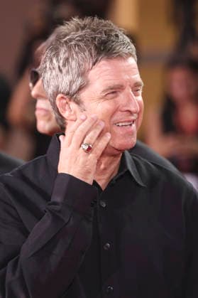 Noel Gallagher bei der Premiere des Dokumentarfilms Oasis: Don t Look Back in Anger auf der Biennale di Venezia 2023 83. Internationale Filmfestspiele von Venedig im Palazzo del Cinema. Venedig, 05.09.2026
