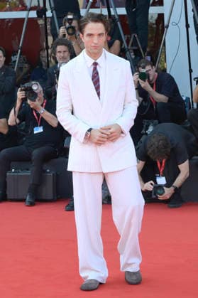 Robert Pattinson bei der Premiere des Kinofilms Primetime auf der Biennale di Venezia 2023 83. Internationale Filmfestspiele von Venedig im Palazzo del Cinema. Venedig, 05.09.2026