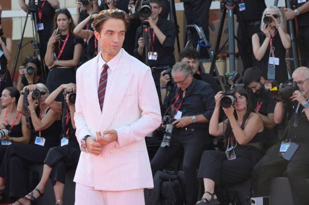 Robert Pattinson bei der Premiere des Kinofilms Primetime auf der Biennale di Venezia 2023 83. Internationale Filmfestspiele von Venedig im Palazzo del Cinema. Venedig, 05.09.2026