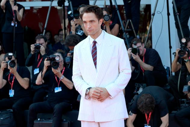 Robert Pattinson bei der Premiere des Kinofilms Primetime auf der Biennale di Venezia 2023 83. Internationale Filmfestspiele von Venedig im Palazzo del Cinema. Venedig, 05.09.2026