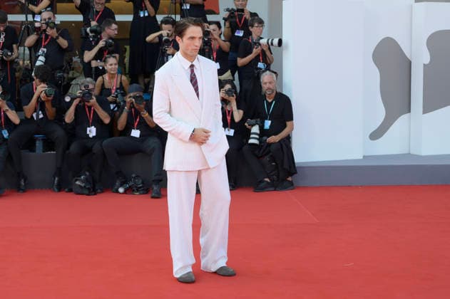 Robert Pattinson bei der Premiere des Kinofilms Primetime auf der Biennale di Venezia 2023 83. Internationale Filmfestspiele von Venedig im Palazzo del Cinema. Venedig, 05.09.2026