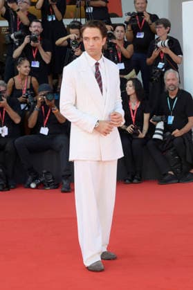 Robert Pattinson bei der Premiere des Kinofilms Primetime auf der Biennale di Venezia 2023 83. Internationale Filmfestspiele von Venedig im Palazzo del Cinema. Venedig, 05.09.2026