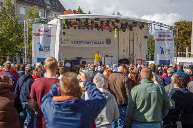 05.09.2026 - 775. Stadtjubiläum Pasewalk - Ross Antony trat live auf dem Marktplatz auf Pasewalk Mecklenburg-Vorpommern Deutschland