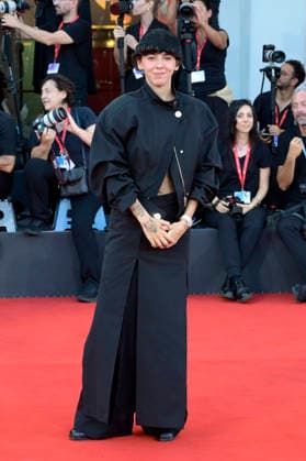 Ariete bei der Premiere des Kinofilms SuccederÃ questa notte auf der Biennale di Venezia 2023 83. Internationale Filmfestspiele von Venedig im Palazzo del Cinema. Venedig, 05.09.2026