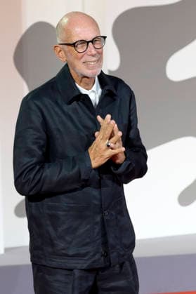 Gabriele Salvatores bei der Premiere des Dokumentarfilms Oasis: Don t Look Back in Anger auf der Biennale di Venezia 2023 83. Internationale Filmfestspiele von Venedig im Palazzo del Cinema. Venedig, 05.09.2026