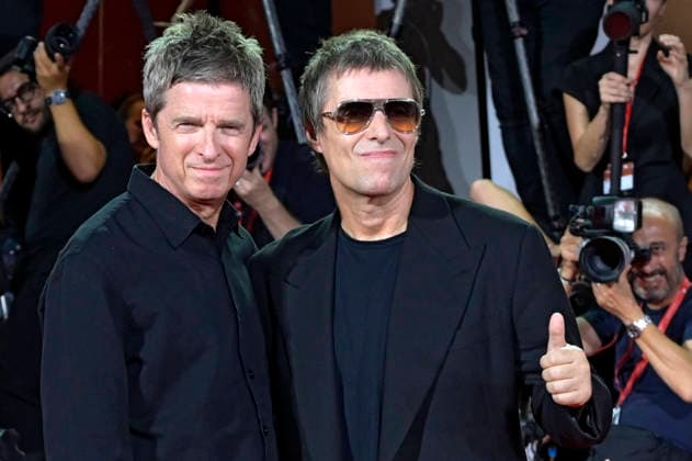 Noel Gallagher und Liam Gallagher bei der Premiere des Dokumentarfilms Oasis: Don t Look Back in Anger auf der Biennale di Venezia 2023 83. Internationale Filmfestspiele von Venedig im Palazzo del Cinema. Venedig, 05.09.2026