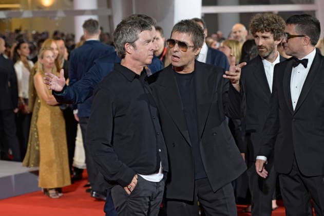 Noel Gallagher und Liam Gallagher bei der Premiere des Dokumentarfilms Oasis: Don t Look Back in Anger auf der Biennale di Venezia 2023 83. Internationale Filmfestspiele von Venedig im Palazzo del Cinema. Venedig, 05.09.2026