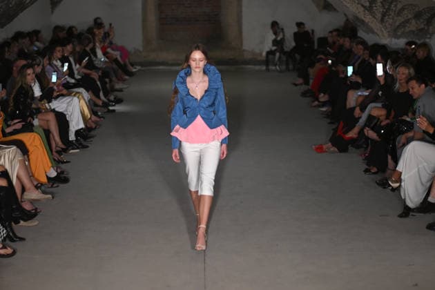 A model presents an outfit from the latest collection of the DARJA DONEZZ brand during Ukrainian Fashion Week SS27 at the Mystetskyi Arsenal National Cultural, Art and Museum Complex, Kyiv, Ukraine, September 5, 2026. The catwalk show was held in a shelter due to an air raid. (Photo by Yevhen Kotenko Ukrinform) DARJA DONEZZ catwalk show at UFW SS27  Copyright: xYevhenxKotenkox