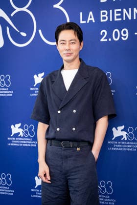 Ga-neung-han Sa-rang (Possible Love) photocall during the 83rd Venice International Film Festival in Venice, Italy on 06 September 2026. Jo In-sung attends the Ga-neung-han Sa-rang (Possible Love) photocall during the 83rd Venice International Film Festival in Venice, Italy on 06 September 2026., Credit:Stefano Costantino TTL Stefano Costantino Avalon Italy, Venice  Copyright: xStefanoxCostantinoxTTLx xStefanoxCostantinox xAvalonx 1131395978