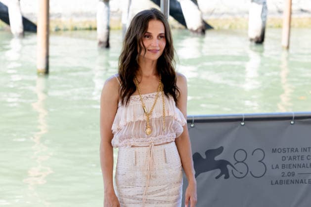 The Echo Chamber cast arrive at the 83rd Venise Film Festival Alicia Vikander arrives at Casino during the 83rd Venice International Film Festival on September 5th 2026 in Venice, Italy. Italy.  Copyright: xKazukoxWakayamax