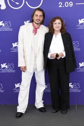 Foto IPP Daniele Cifala’ Venezia 05 09 2026 The Echo Chamber Photocall - The 83rd Venice International Film Festival nella foto : Luca Marinelli and Susan Sarandon Italy Photo Press - World Copyright The Echo Chamber Photocall - T